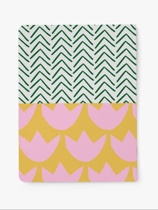 Anteckningsbok med mönster från typealive baksida