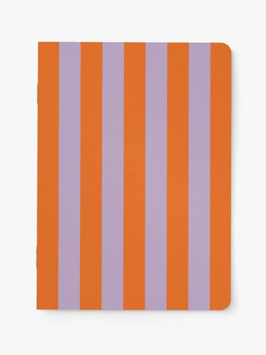 Anteckningsbok med rander fran typealive