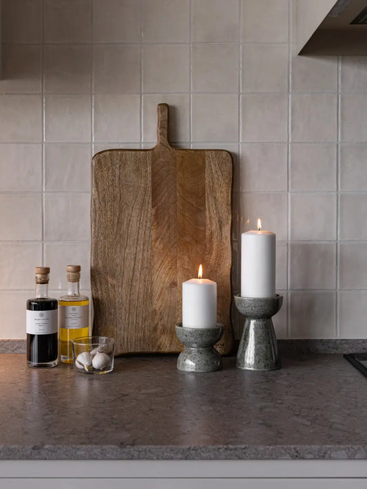 Högalid ljusstakar i färgen grön miljöbild