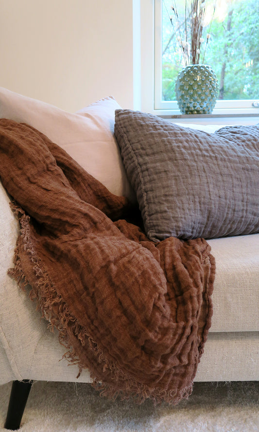 Sunshien kudde 60x60 ash miljöbild Jenilin