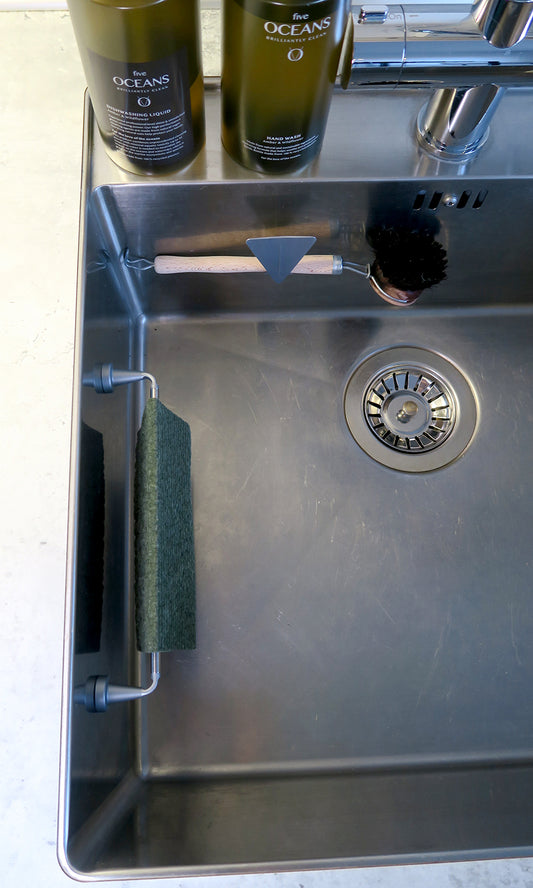 Bymagnet disksvampshållare i färgen grå