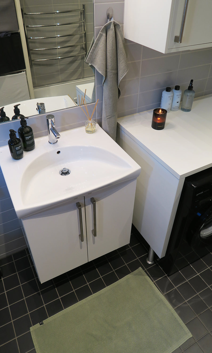 Love badrumsmatta från Himla i Sage