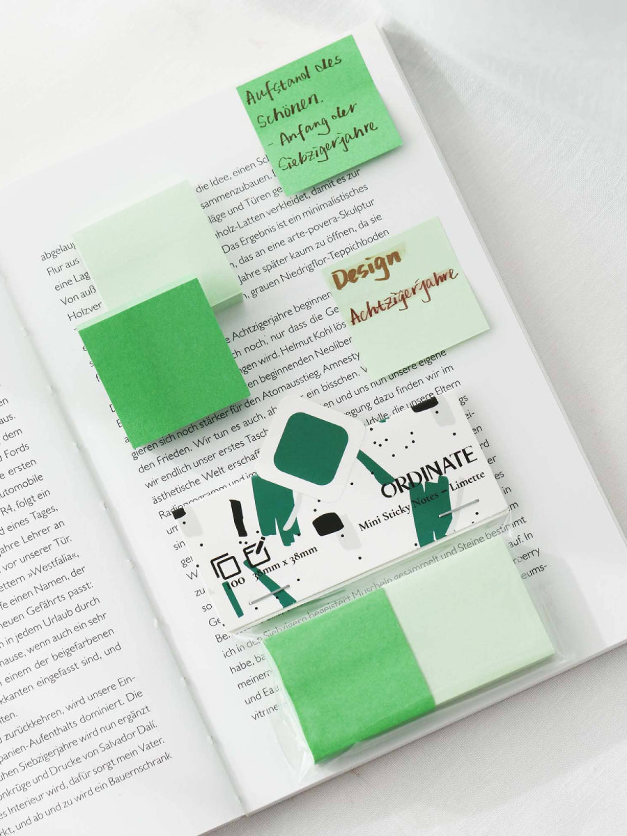 Mini klisterlappar grön bok
