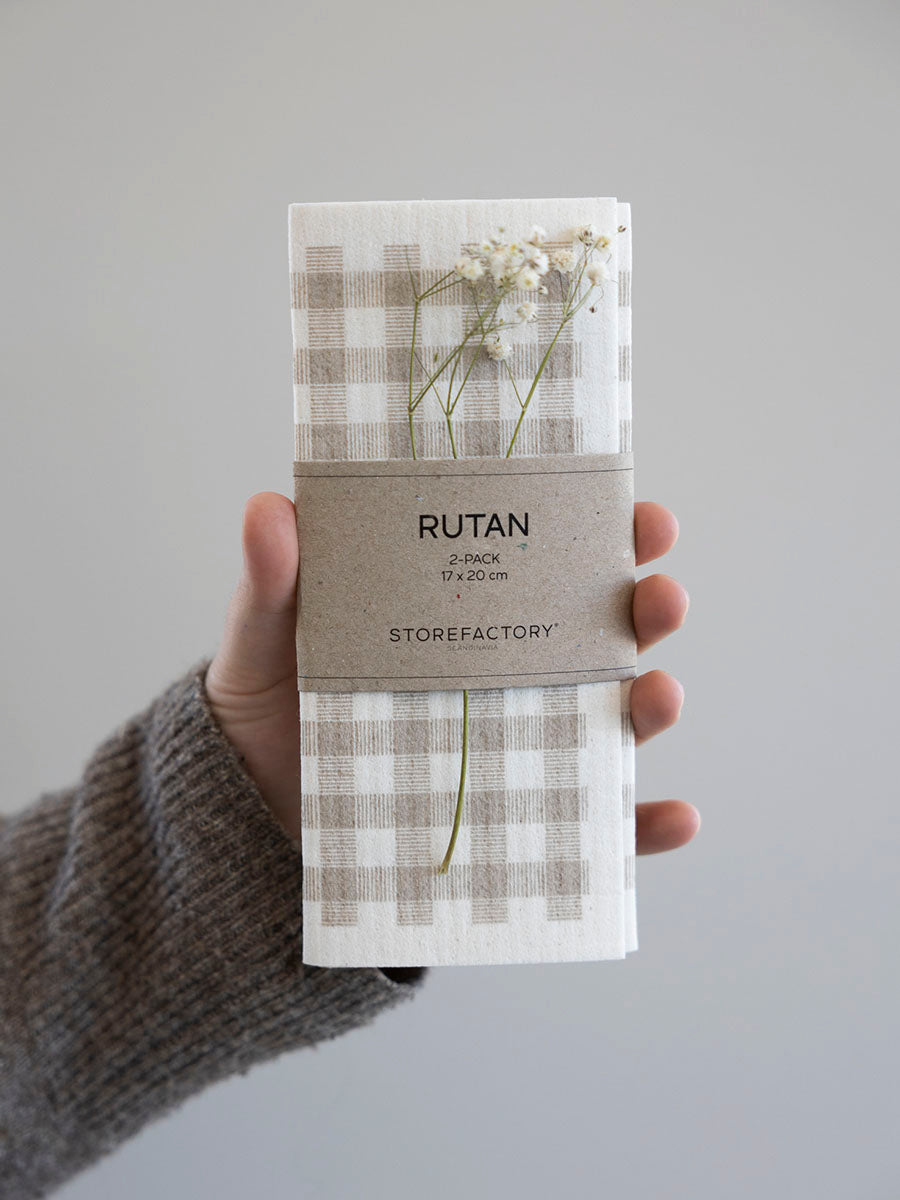 Disktrasa rutan från Storefactory i färg beige