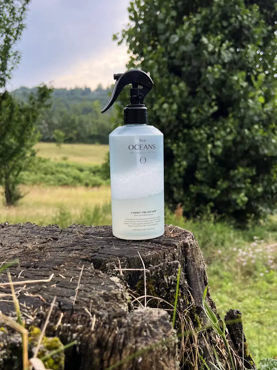 Somrig miljöbild på Fabric Freshener