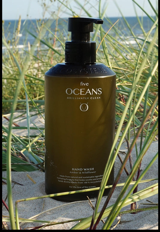 Miljöbild strand på Five Oceans handtvål 